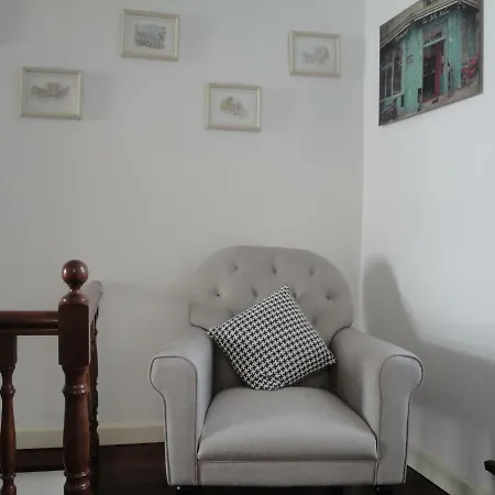Сasa de vacaciones Violeta House *