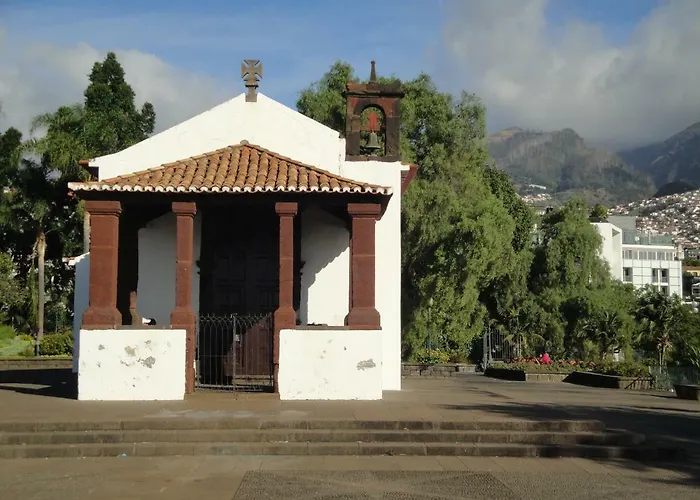 Violeta House 펜션 푼샬