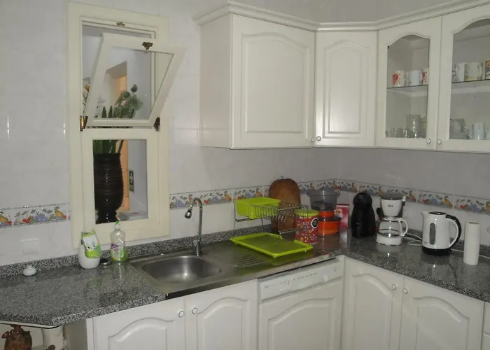 펜션 Violeta House 푼샬