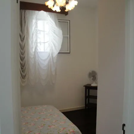 Violeta House *