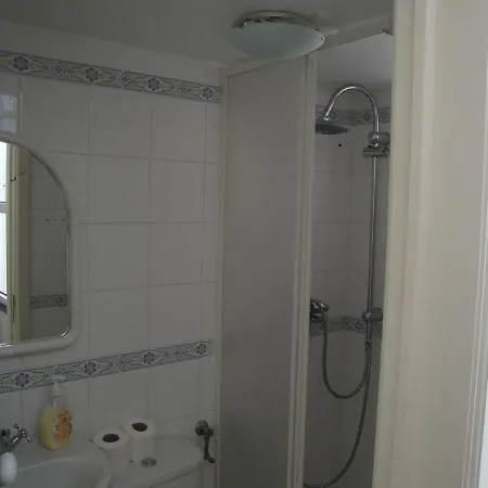 Violeta House Дом отдыха Фуншал